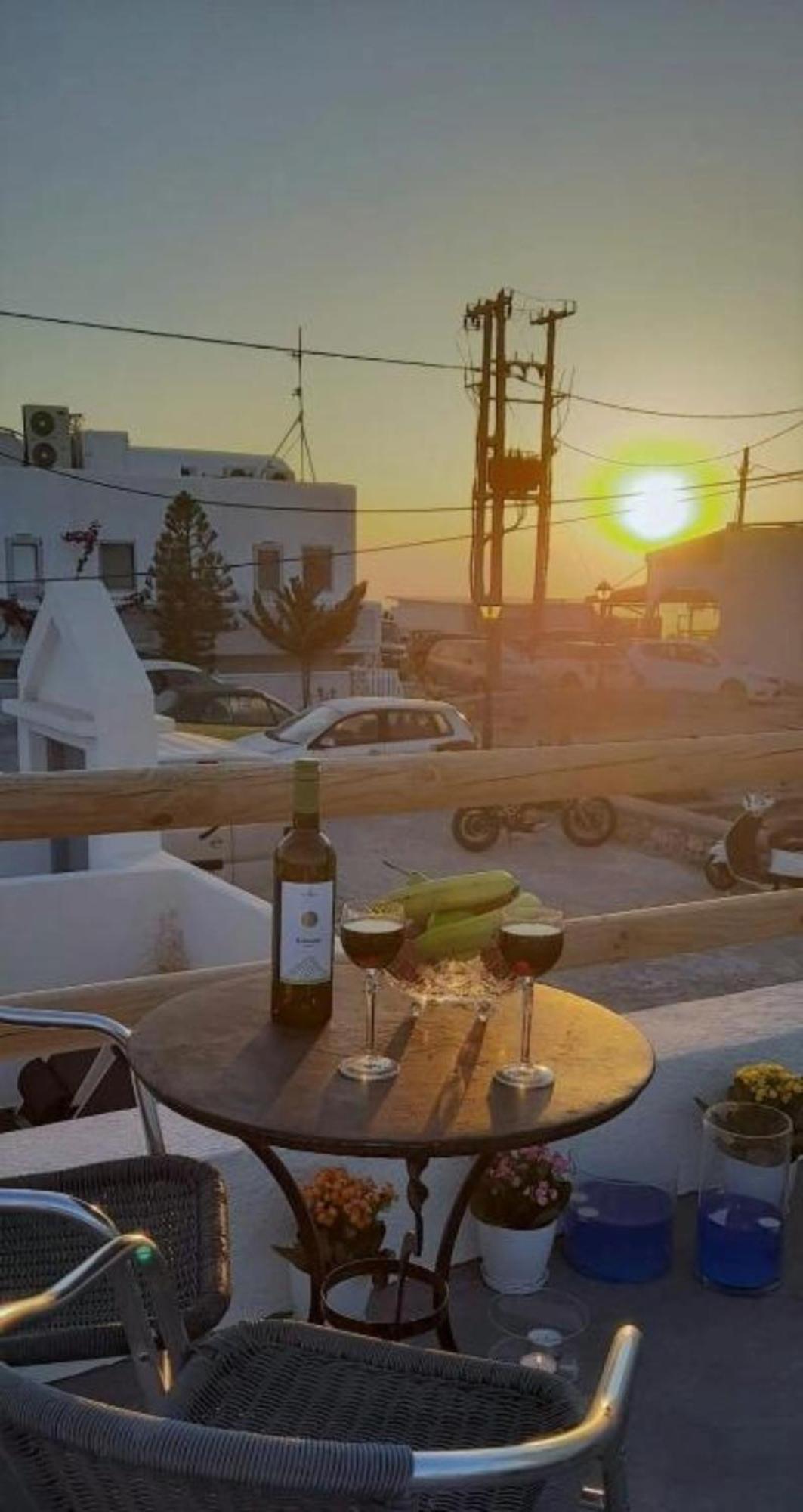 Villa Sertis Santorini Imerovígli Extérieur photo